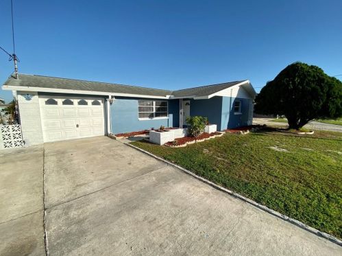 4932 Blue Heron Dr, New Port Richey, FL 34652-4404