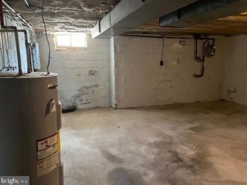 631 Beideman Ave, Camden NJ  08105-1544 exterior