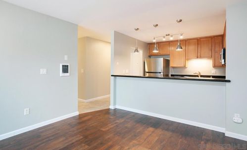 3030 Suncrest Dr, San Diego CA  92116-1500 exterior