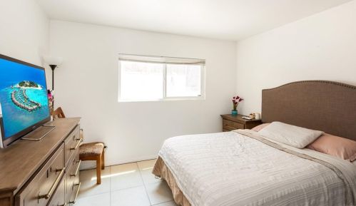 288 Lustrosos St, Oceanside CA  92057-5237 exterior