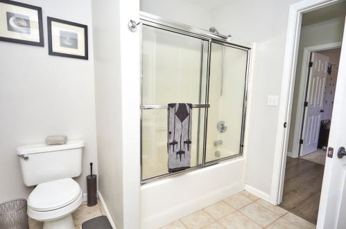 26709 Lakeview Dr, Helendale CA  92342-7806 exterior