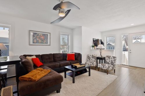 5736 Standish Ave, Minneapolis MN 55417-2716 exterior