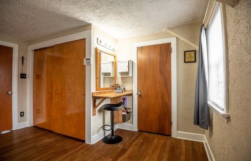 5313 State St, Hermitage PA  16148-9444 exterior