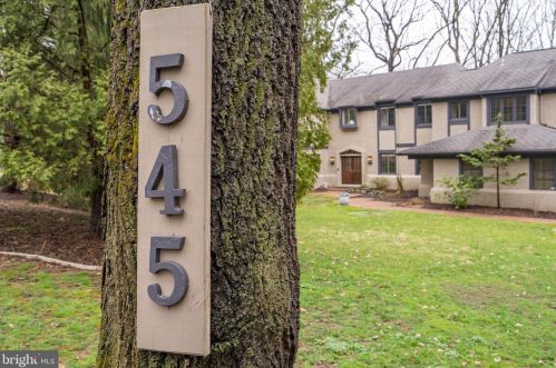 545 Atterbury Rd, Ithan, PA 19085-1028