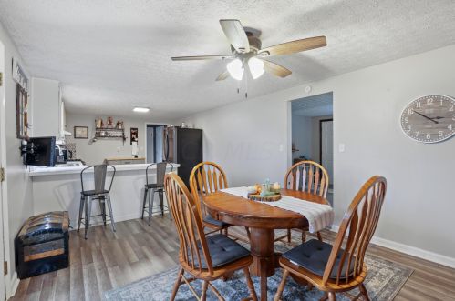 300 Cooper St, Mount Vernon OH  43050-1604 exterior