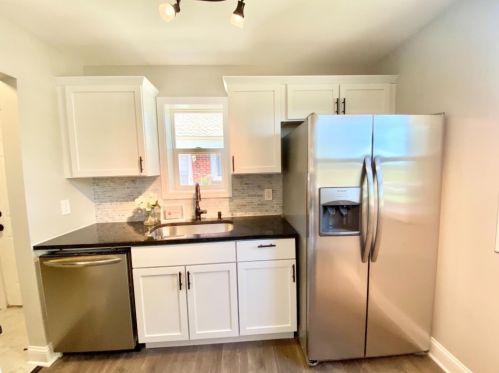 7706 Manor Ave, Hammond IN  46321-1023 exterior