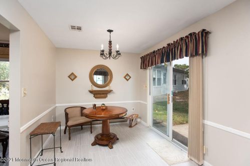 64 Courtshire Dr, Bricktown NJ  08723-7138 exterior