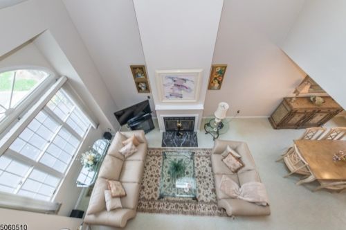 7 Christopher Ct, Lincoln Park NJ  07035-2104 exterior