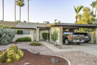 5204 Vogel Ave, Glendale, AZ 85302-3436