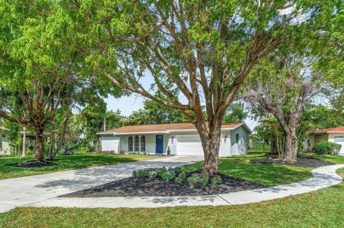 14555 Sunny Waters Ln, Delray Beach, FL 33484-3634