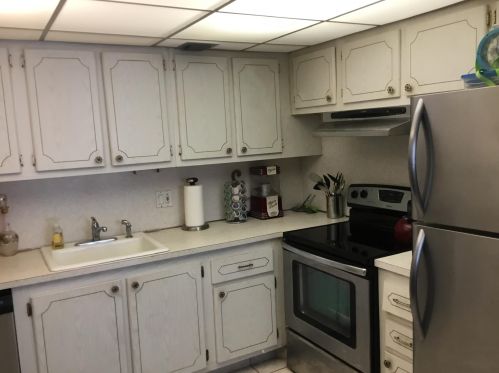 102 Somerset F, West Palm Beach, FL 33417-2117