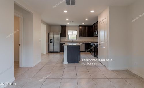 3906 79th Dr, Phoenix AZ  85043 exterior