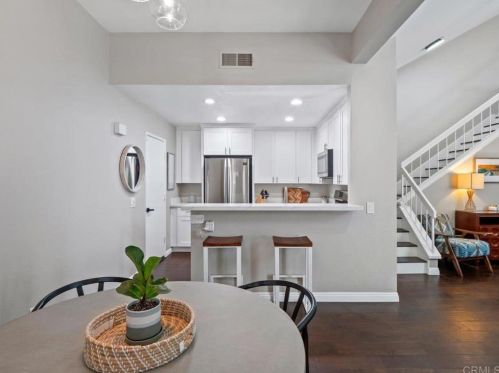 808 Windcrest Dr, Carlsbad CA  92011-3712 exterior