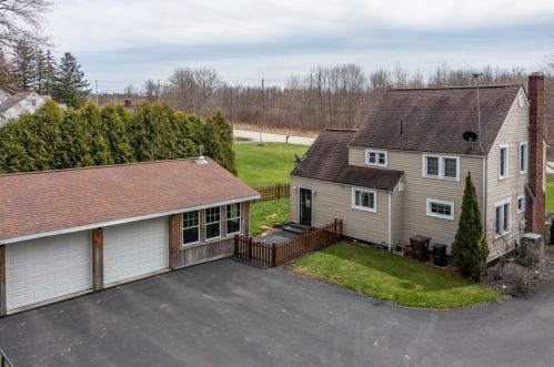 5313 State St, Hermitage PA  16148-9444 exterior