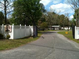 7667 Beaver St, Jacksonville FL  32220-3604 exterior