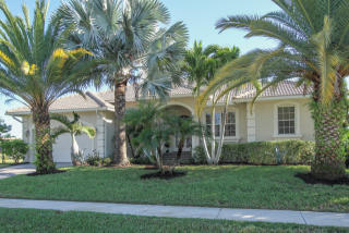 331 Waterleaf Ct, Marco Island, FL 34145-3504