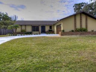 2528 Monterey St, Sarasota, FL 34231-5274