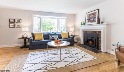 7 Potter Ct, Montclair NJ  07043-1514 exterior