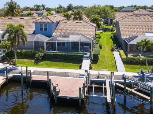 253 Stella Maris Dr, Naples, FL 34114-9622