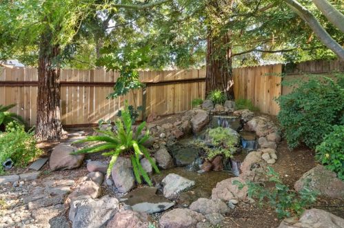 291 Pinyon Hills Dr, Chico CA  95928-3963 exterior