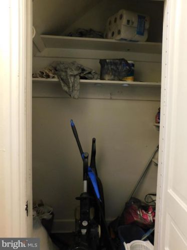 406 1 Ave, Parkesburg PA  19365-1238 exterior