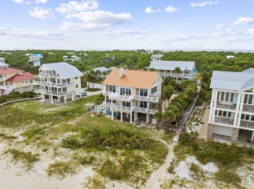 1716 Magnolia Rd, Saint George Island FL  32328-2203 exterior