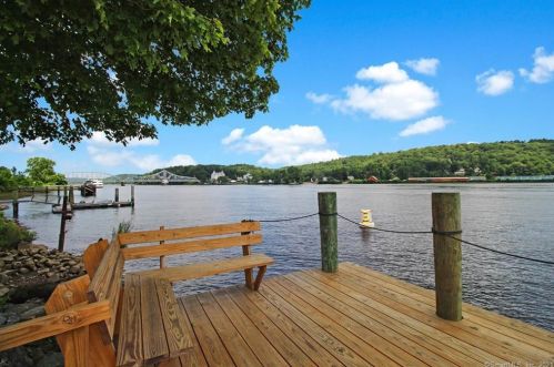 76 Little Meadow Rd, Haddam, CT 06438-1361