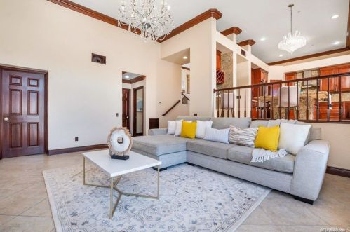 2287 Monarch Ridge Cir, El Cajon CA  92019-3877 exterior