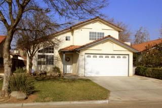 5634 Ellery Ave, Fresno, CA 93722-3143