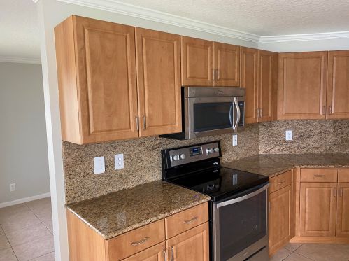3344 Turtle Cv, West Palm Beach FL  33411-6470 exterior