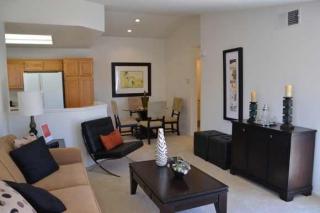 1530 Pachino Cir, Thousand Oaks CA  91320-6525 exterior