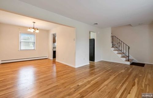 234 Boulevard, N Milford NJ  07646-1705 exterior