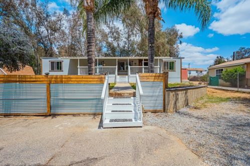 18318 Eucalyptus Ave, Lake Elsinore CA  92532-2084 exterior