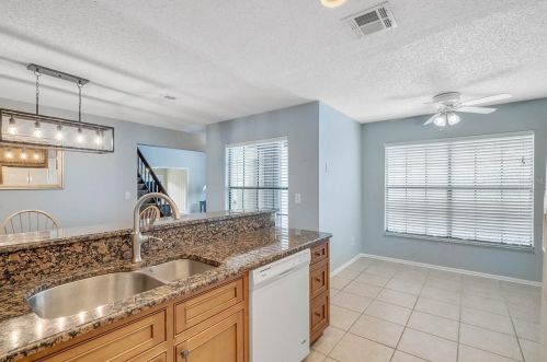 418 Poplar Ct, Maitland FL  32751-5975 exterior