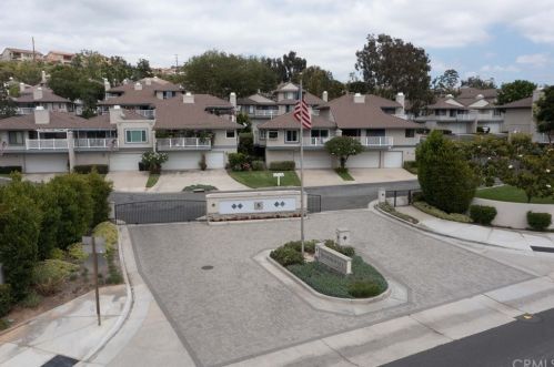 2583 Sandpebble Ln, Brea, CA 92821-4500