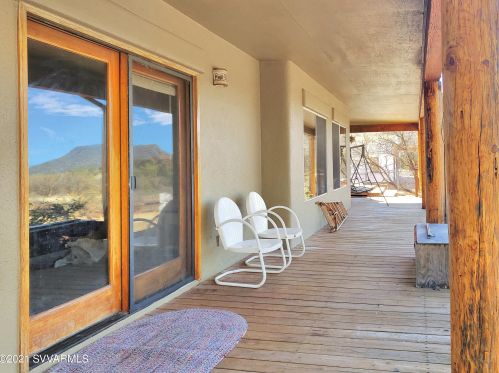 35 Sedona Rd, Sedona, AZ 86351-7210