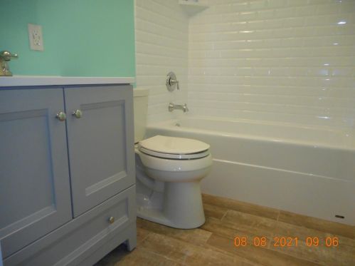 8383 Cheviot Rd, Cincinnati OH  45247-3803 exterior