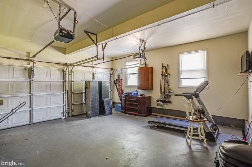 2024 State St, Dover DE  19901-5814 exterior