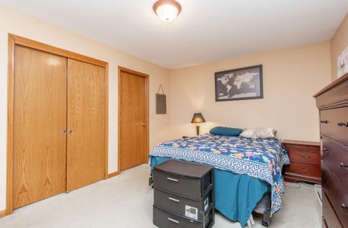 4315 122nd St, Kenosha WI  53158-3924 exterior