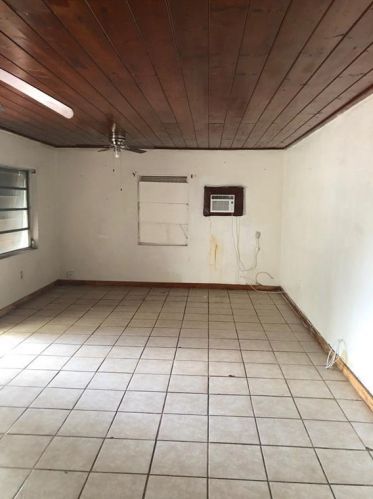 5580 20th St, Vero Beach FL  32966-6925 exterior