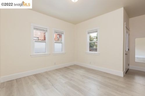 534 25th St, Oakland CA  94606-4145 exterior