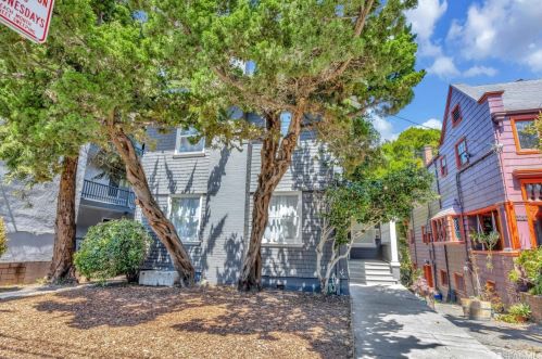 3785 Harrison St, Oakland, CA 94611-5036