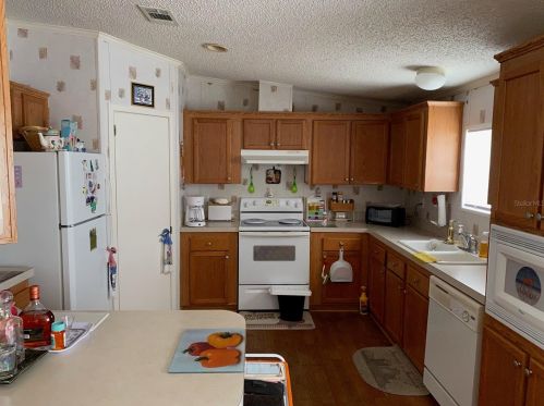 8320 Fantasia Park Way, Riverview, FL 33578-8873