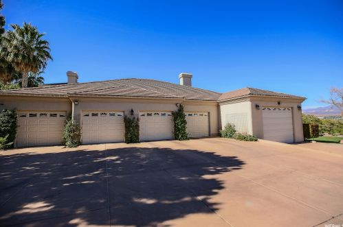 1540 Stone Clf Dr, Saint George UT 84790-6138 exterior