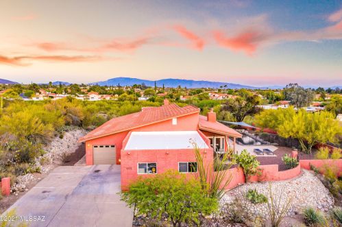 5772 Camino Del Conde, Tucson, AZ 85718-4308
