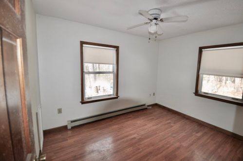 290 Hardwick Rd, Petersham MA 01366-9701 exterior