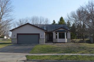 9413 Hillside Dr, Champlin MN  55316-2646 exterior