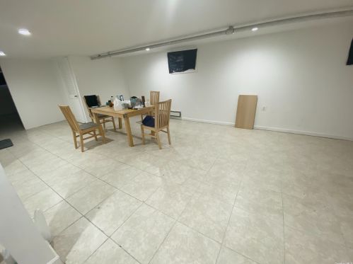 30-94 48th St, Long Island City NY  11105-1232 exterior