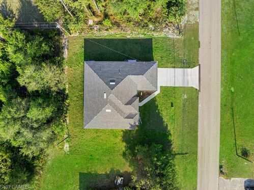 903 5th St, Lehigh Acres, FL 33972-7950