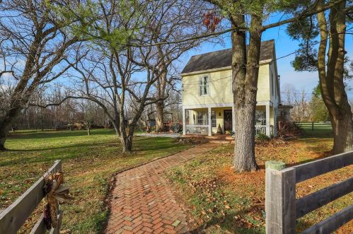 4019 Hill Top Ln, Stonelick, OH 45103-1991